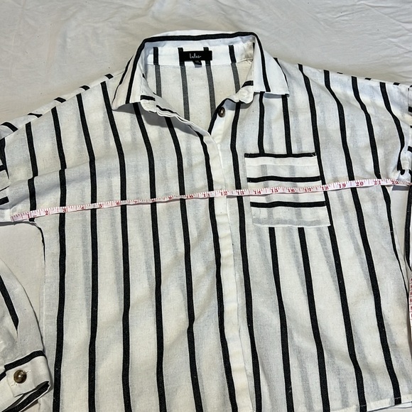 LuLu’s Black & White Cotton Striped Button Up XS EUC - Picture 3 of 5